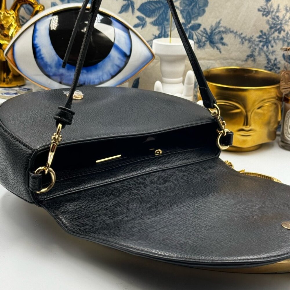 🆕 VERSACE JEANS COUTURE 🧿 NWOT Baroque Buckle Curved Edge Tote Bag, Black - Picture 9 of 13